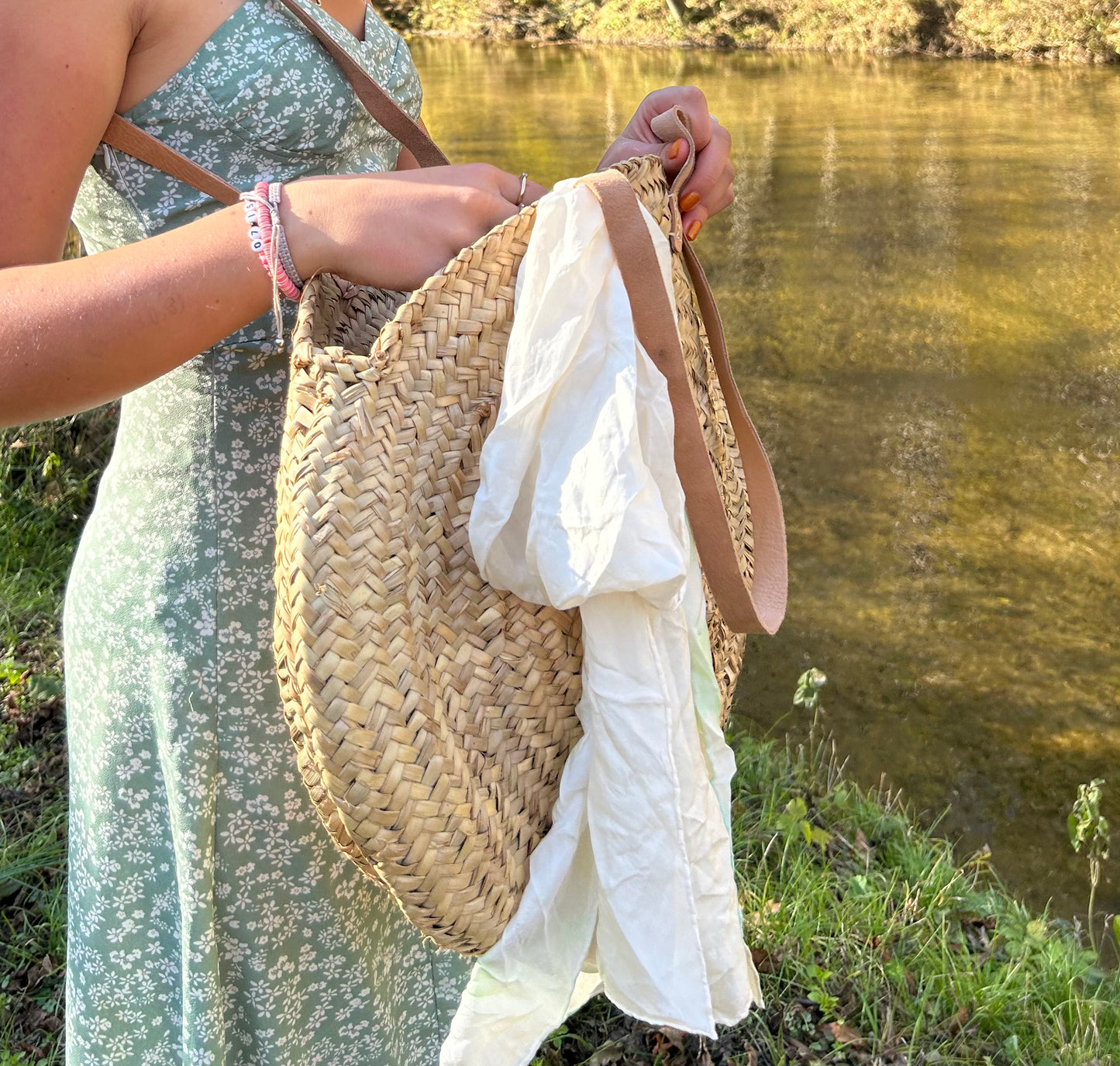 Woven Round Tote